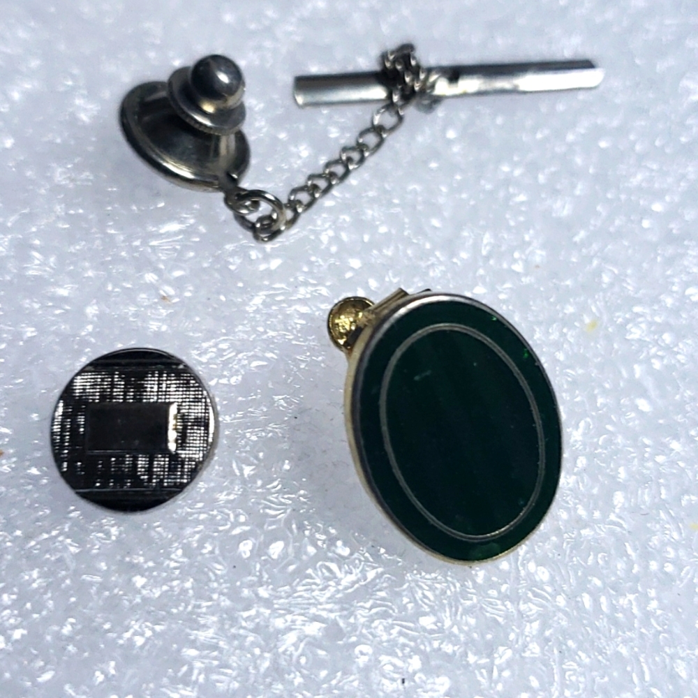 2 vintage swan pin
